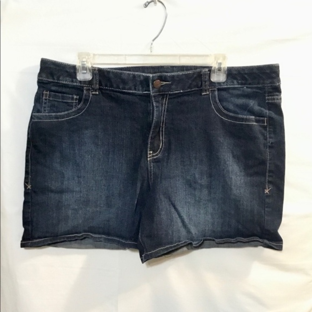 Lane Bryant Blue Denim Shorts Size 18